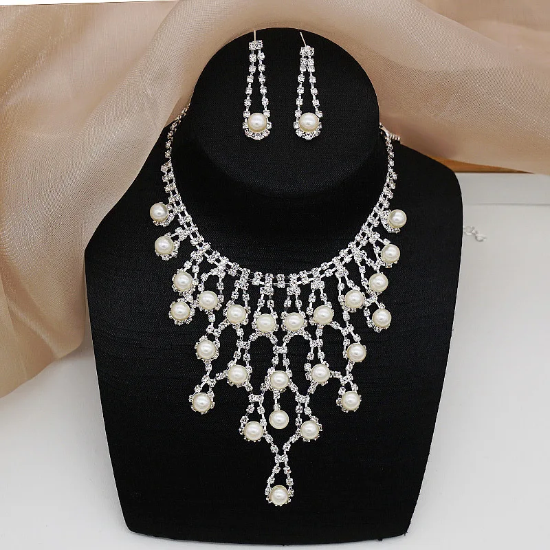 

Wholesale New Style Hot Sale Claw Chain Bride Pearl Necklace Earrings Wedding Set, Silver