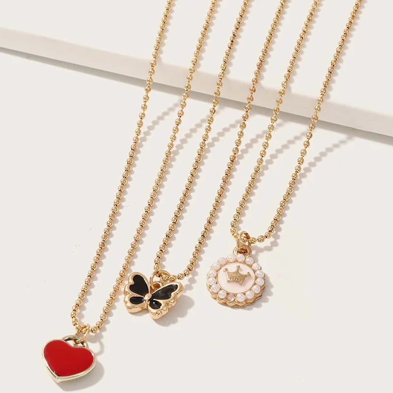 

Simple Style Cute Love Butterfly Crown Pendant Necklace Gold Chain Jewelry Friendship Necklace For Women