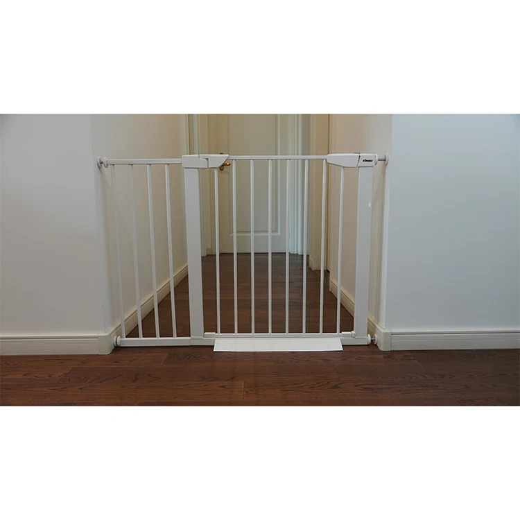 

Wholesale metal baby gate lindam wall fix stair gate custom door barrier for children, White metal