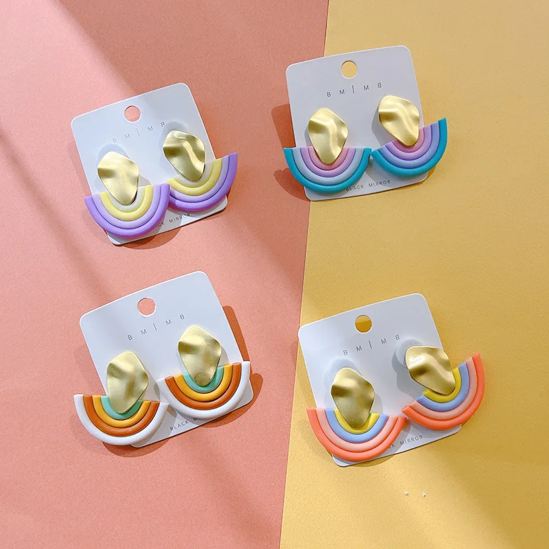 Trendy Elegant Geometric Clay Earrings Polymer Handmade Fashion Creative U Shape Rainbow Clay Earring for Women