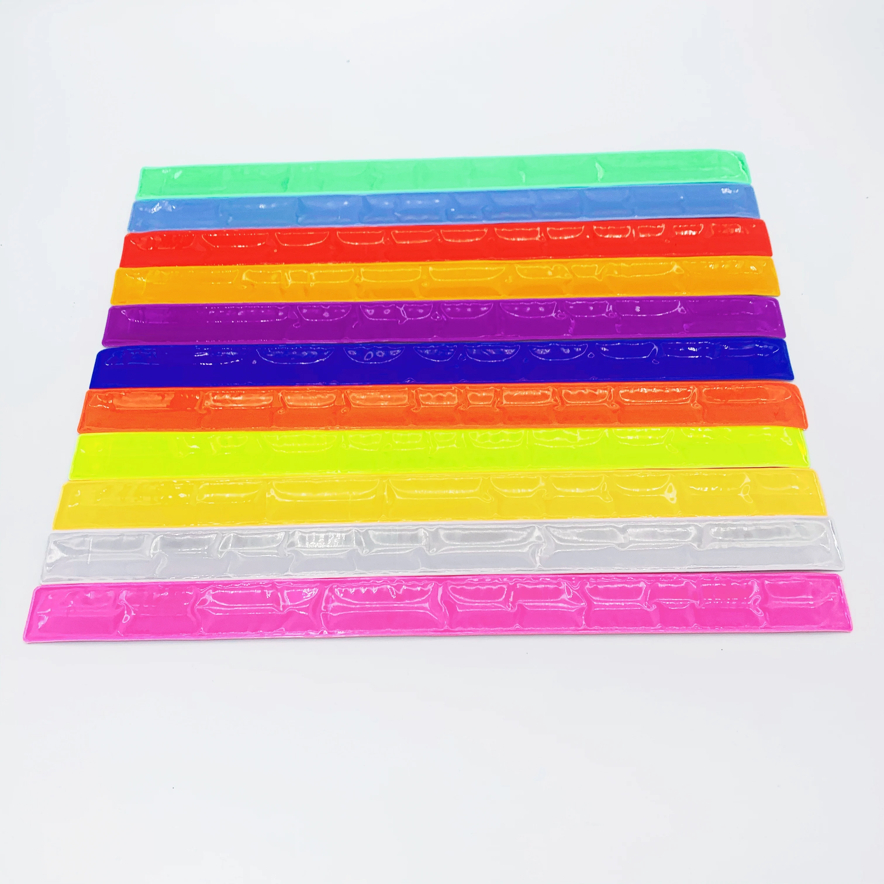 Cheap custom pvc reflective safety slap band for promotional reflective bracelet