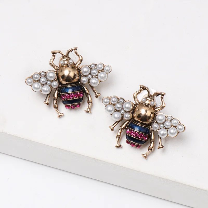 

Wholesale bee earrings colorful alloy bee pearl earrings fashion honey bee earrings