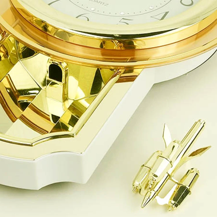 
European style living room beautiful golden swing music Amazon hot-selling high-quality cheap wall clock 