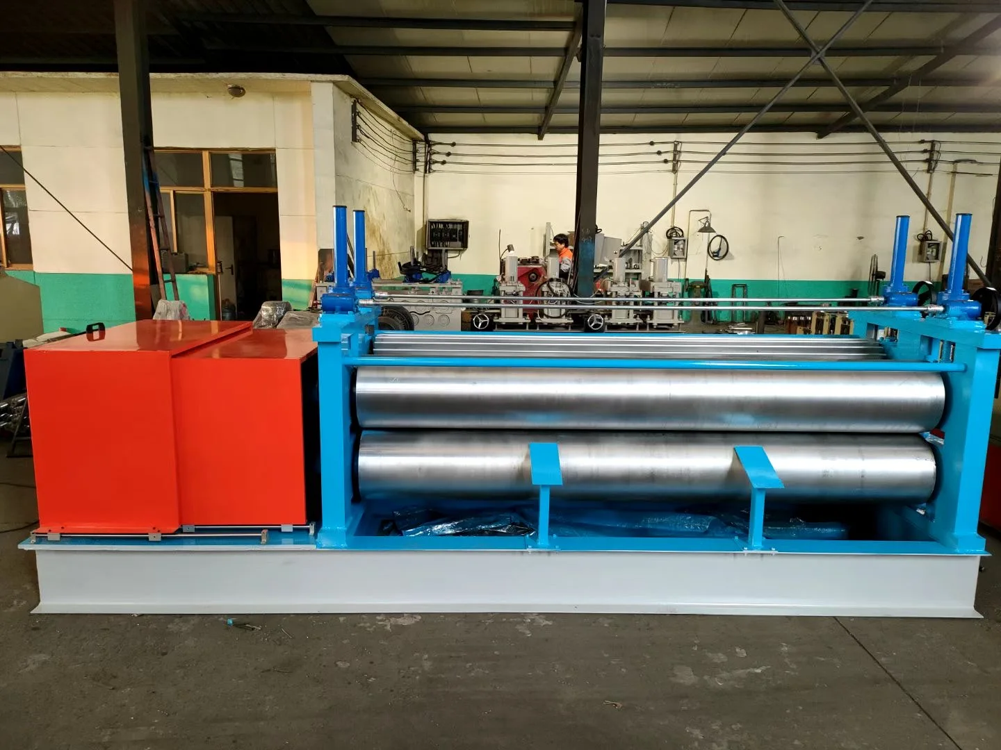 Metal thin plate barrel corrugating machine tile rolling machinery