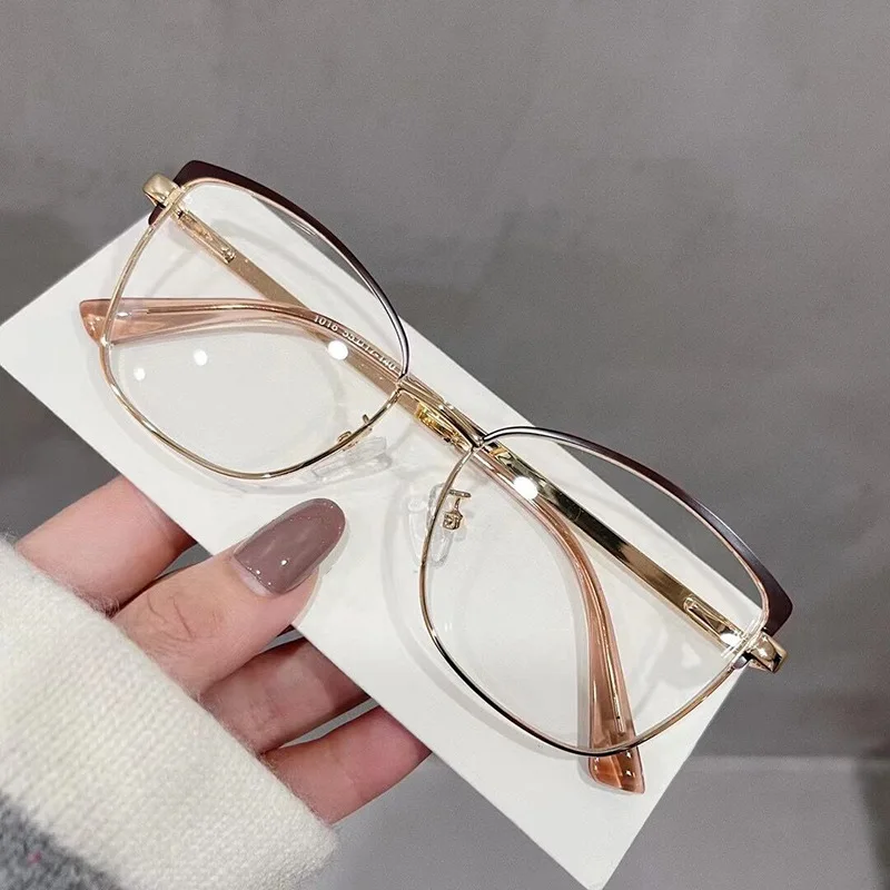 

2023 Latest Eyeglasses Frames Prescription Glasses Optical Frames Women Metal Square Optical Glasses Frame For Women