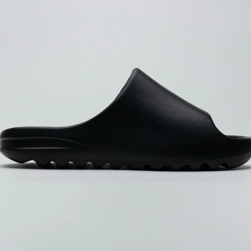 

2020 New Unisex Mens Womens Yeezy Flops Black Putian Slides Sandals Shoes Summer Yeeyz Slippers Outdoor Fashion Footwear