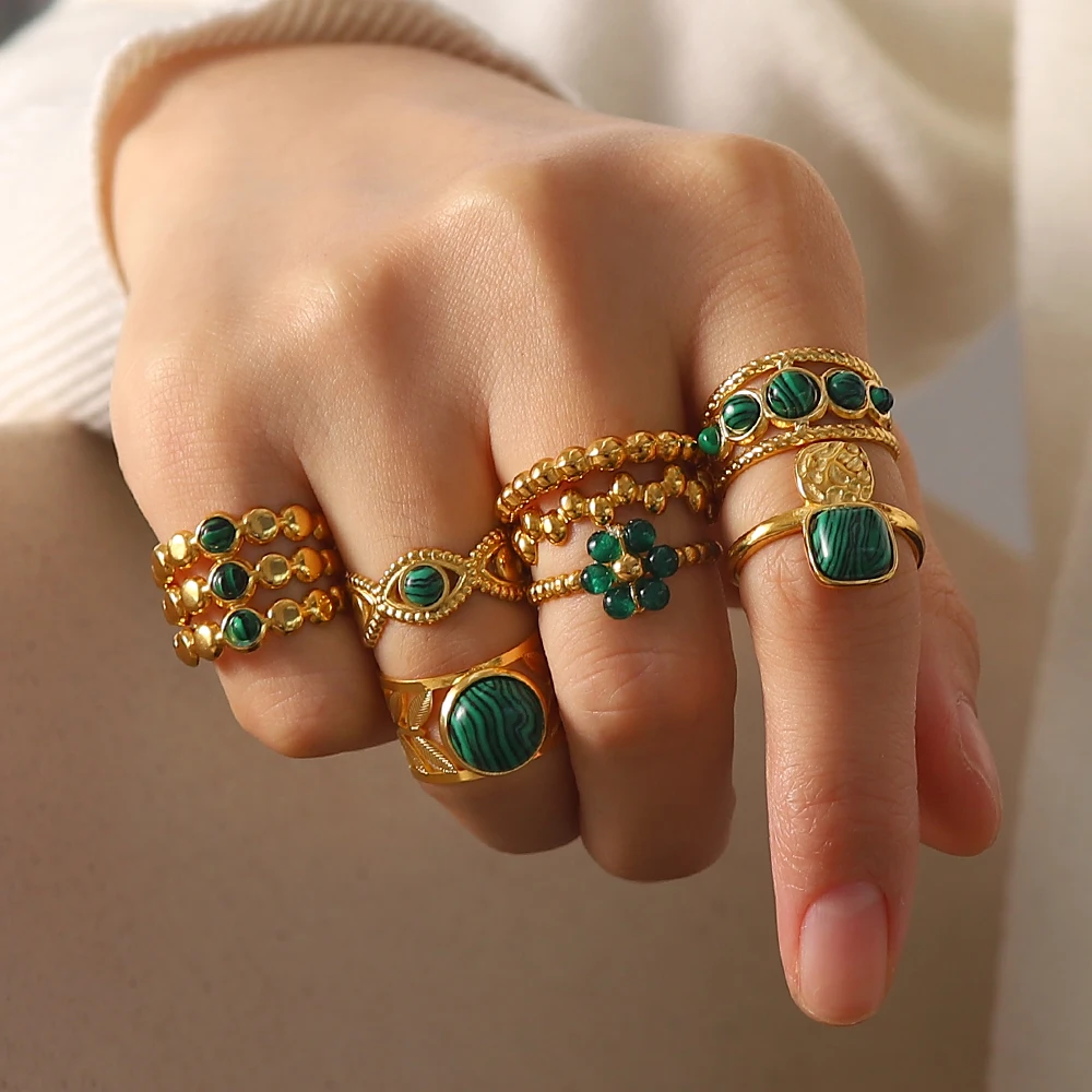 

Ins Popular 18K Gold Plated Snake Green Stone Cross Ring Stainless Steel Layer Emerald Open Rings