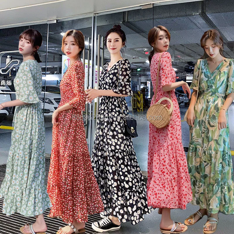 

The new women's dress factory produces women's long skirts