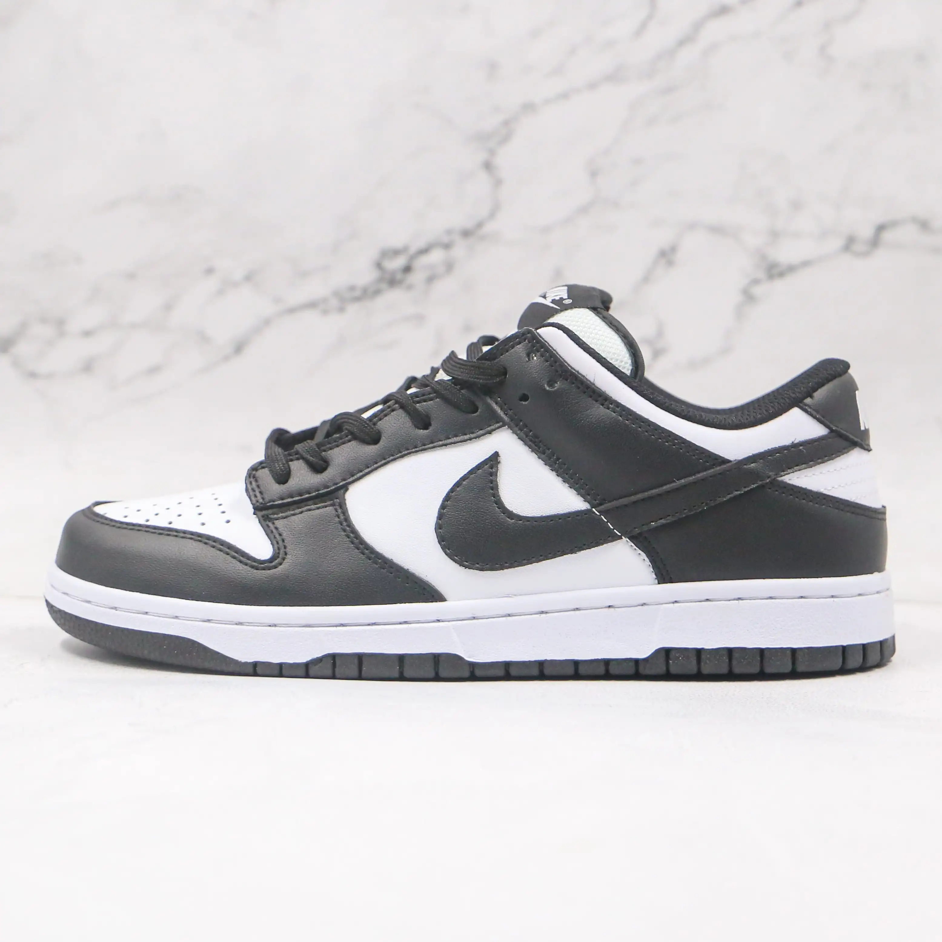 

High Quality Hot 2021 Panda Men Sneaker Women Shoes Nike Dunk Low Retro White Black