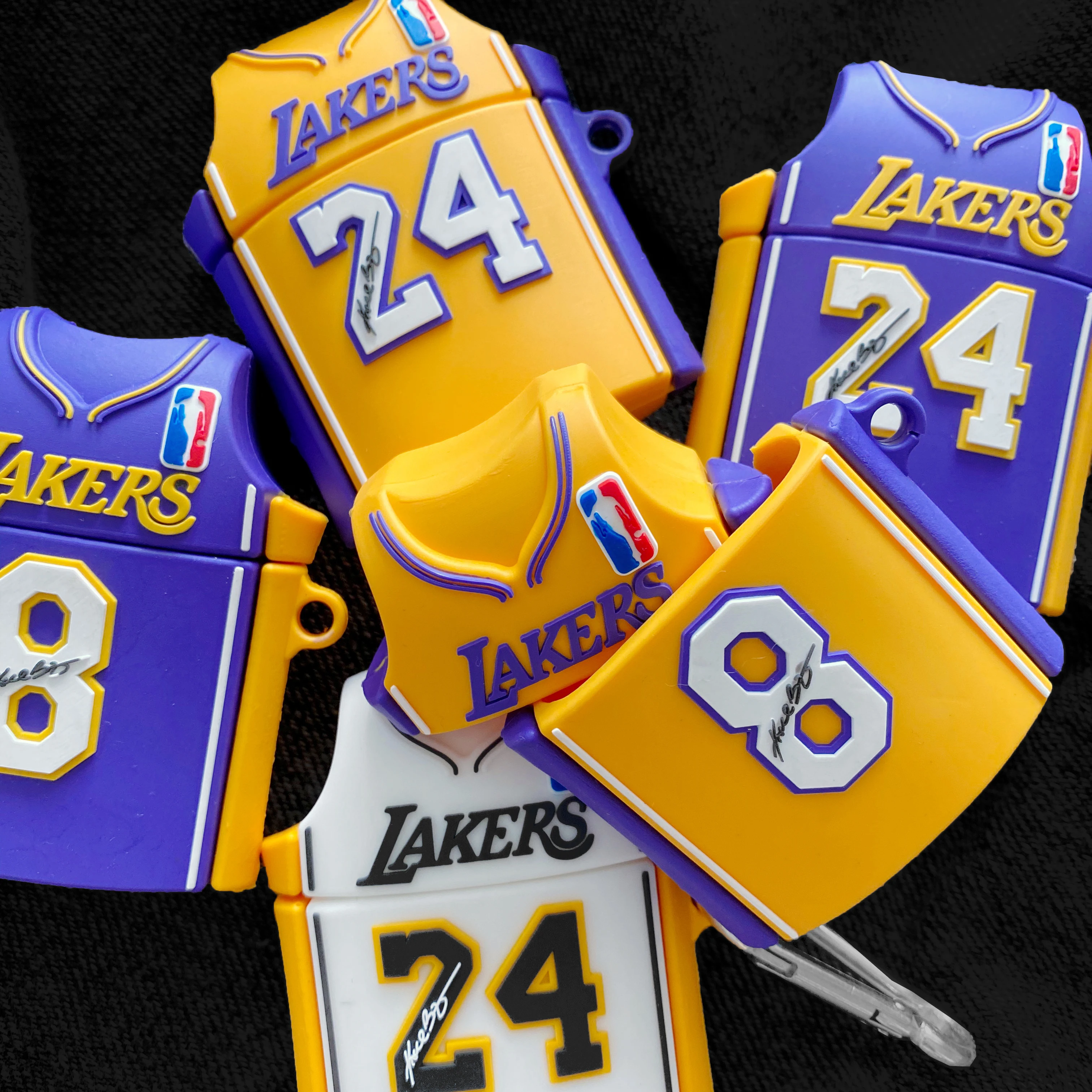 

Basketball Signature Lakers Jersey Kobe Bryant Silicone Protective Earphone Case for Airpods 1/2, Multi colors
