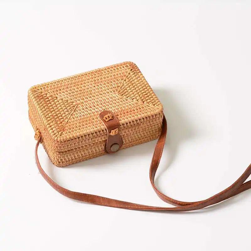 

Vietnam rattan beach bag natural rattan round bag Hand woven straw beach bag wholesale rattan ladies handbag, Customizable