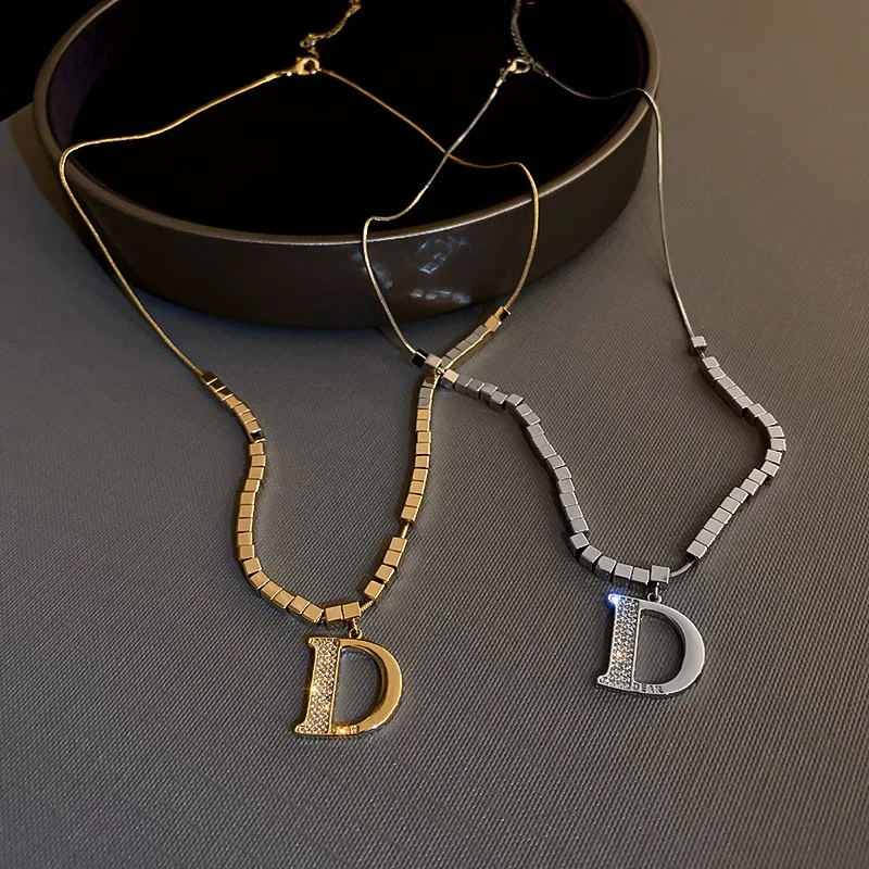 

fashion crystal pendant letters pendant necklace