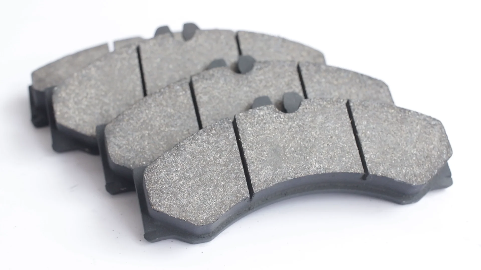 Quiet & Durable: 8-97947-466-0 Ceramic Brake Pads for Isuzu