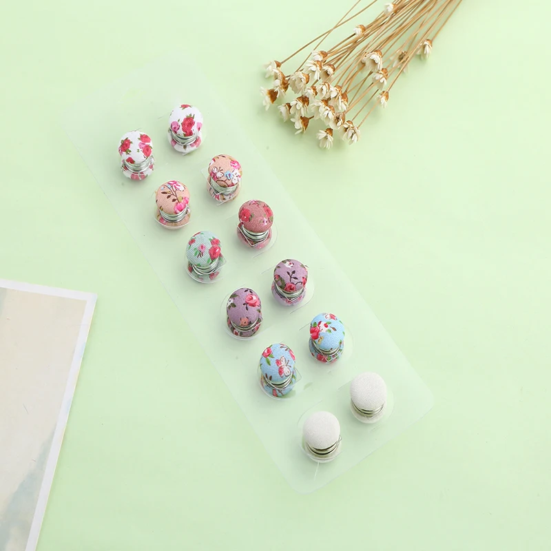 

Wholesale Round Cloth Flower Small size Muslim Round Magnet No-Snag Hijab Magnets hijab pins for Child, Piture color