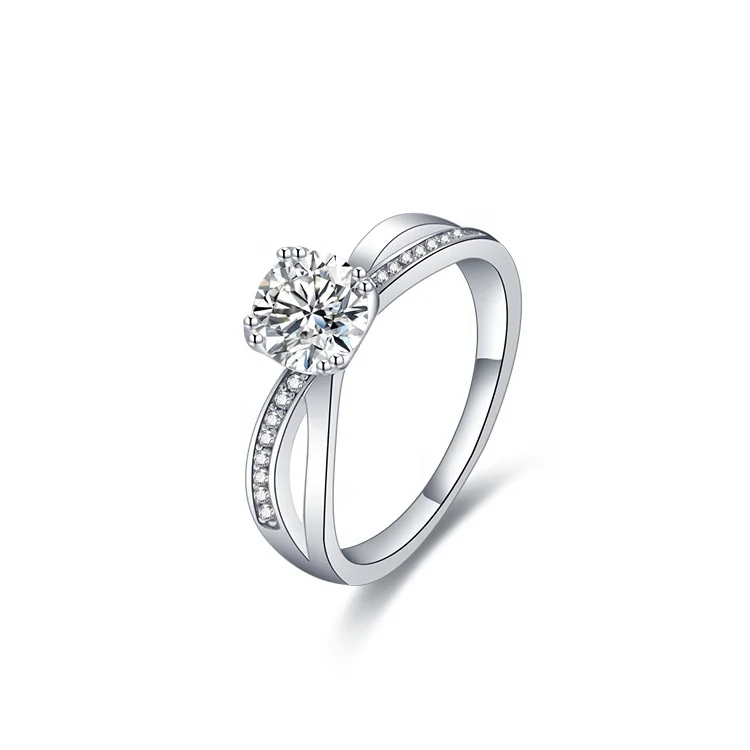 

Fashion and Elegant Retro Model Moissanite Wedding Wedding Ring