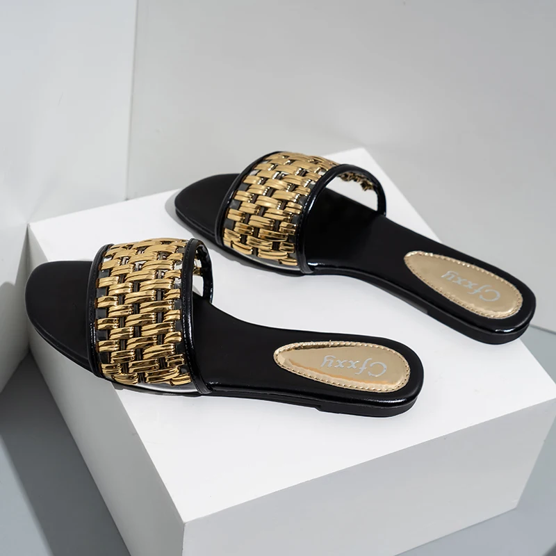 

2021 fashion women's shoes golden braided belt slippers fashion trend plus size flat shoes women slippers sandals