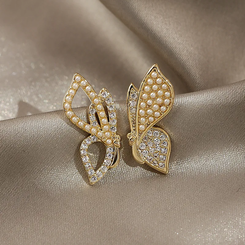 

trendy wholesale butterfly crystal luxury fashion gold earrings