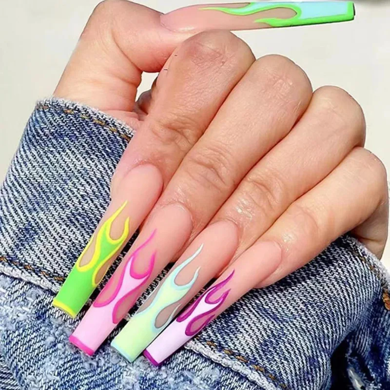 

SAIYII 2022 Extra Long Flame Glamour Nail Tips Press On Nails Artificial Fingernails, As pictures show