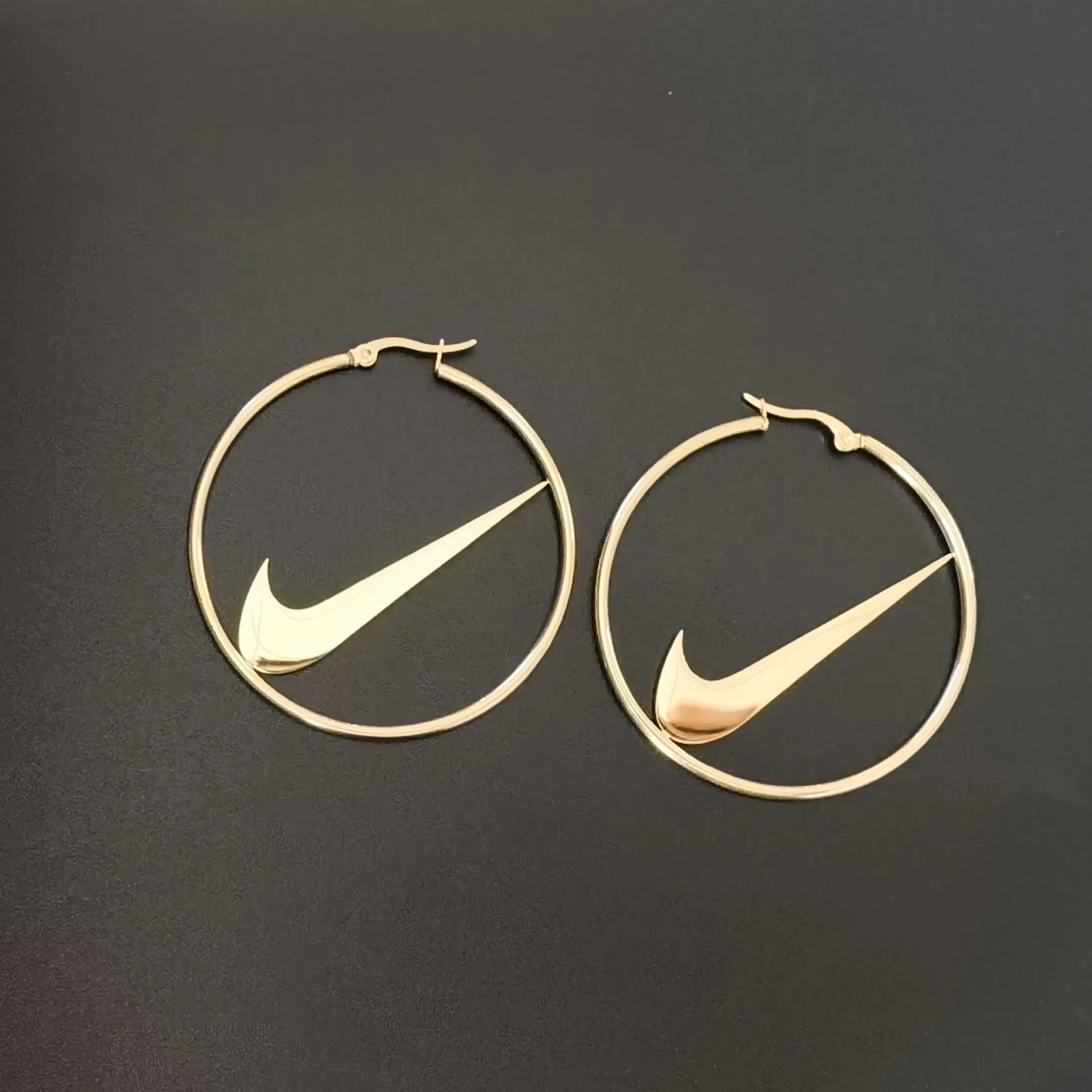 

Ready to Ship- Twinkle Swoosh Earring Tick Big Round Circle Hoop Hip Hop Earring Gold Plated Custom Urban Street 40mm 50mm 70mm, Gold sliver rose gold