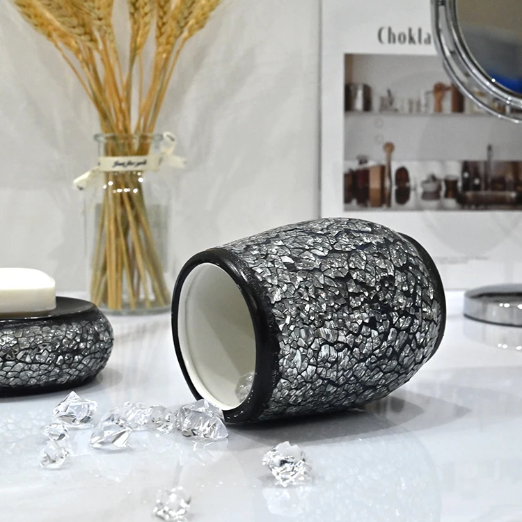 

Customized Printed Fashion Design Luxury Bathroom Set Accessories Black Sets