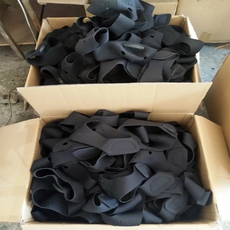 
hote sales dustproof bicycle cycling sports Neoprene activated carbon filter pollution half face Cover 