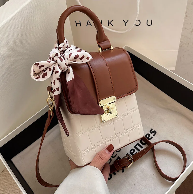

Newest Design Mini All Match Girls Crossbody Bag Custom Messenger Bag Leather Solid Color Messenger Bag For Women, Picture shows