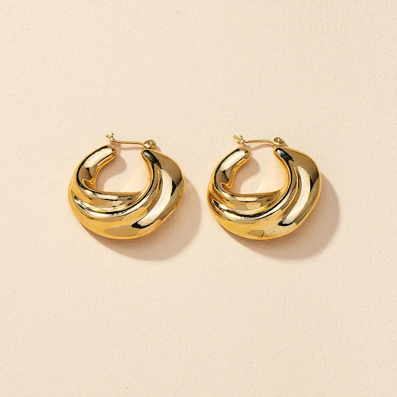 

Amazon Best Selling Real Gold Plated Geometric Circle Huggie Earrings Metal Irregular Circle Earrings