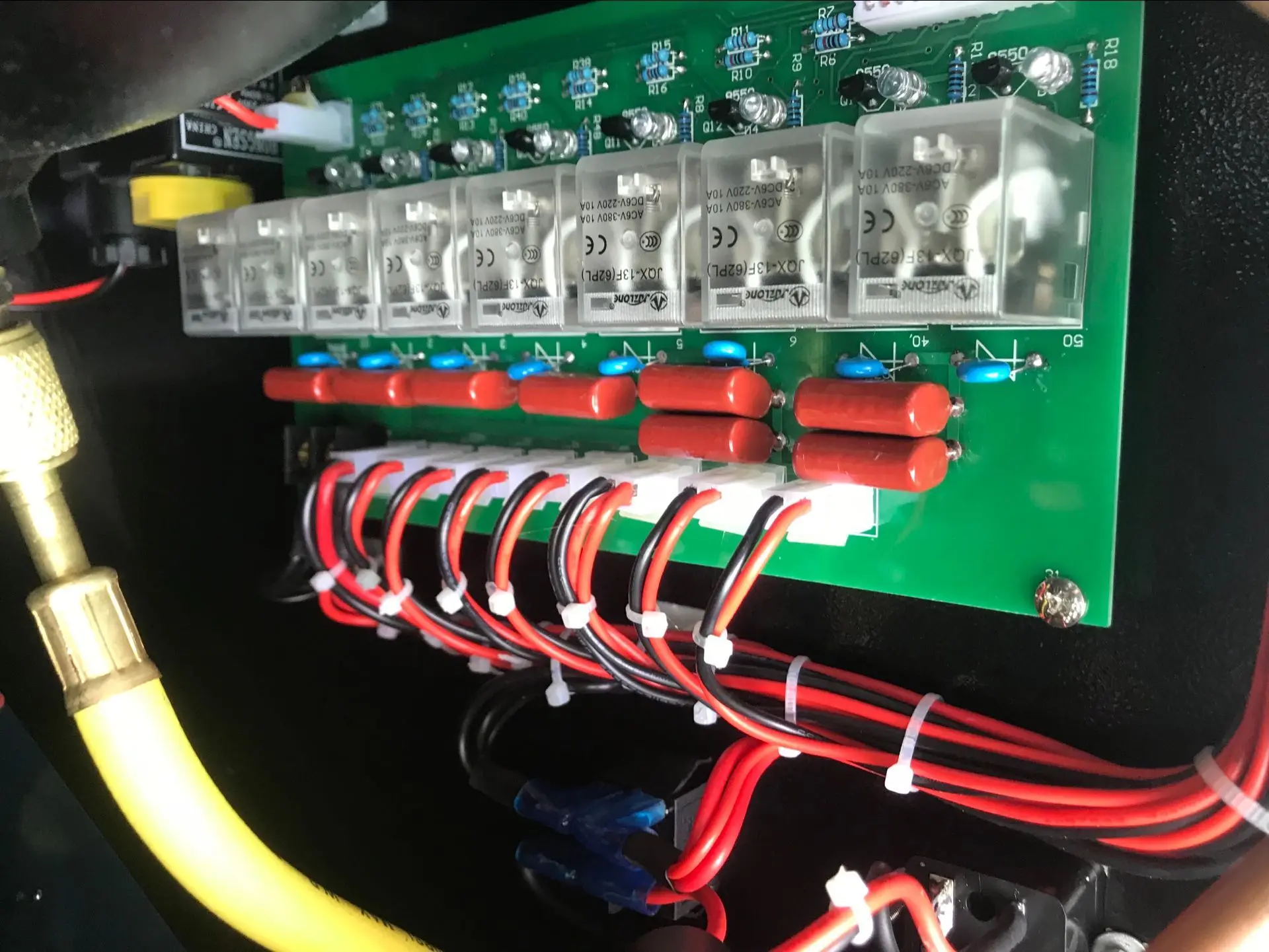 
Automatic Car AC Refrigerant Recovery Recycling Machine for Garage 