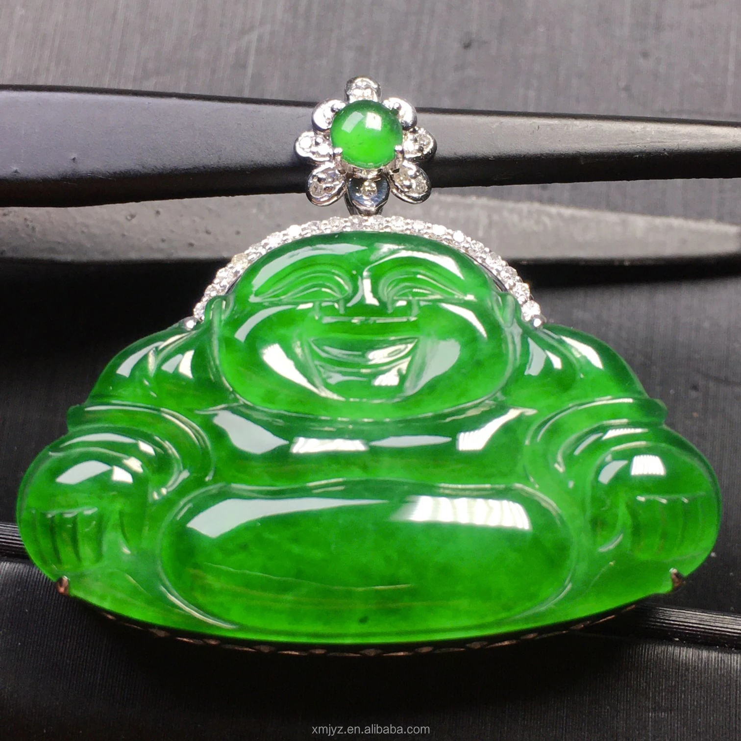 

18K Gold Diamond Pendant A Grade Jadeite Ruyi Guanyin White Gold Green Purple Jade Buddha Pendant Necklace