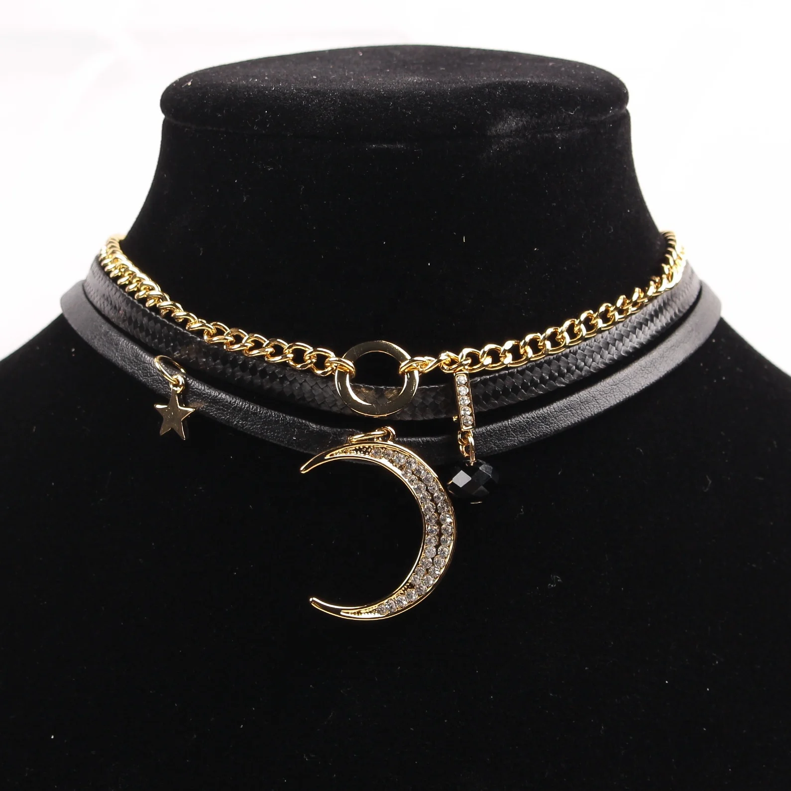

Wholesale high quality moon star design gold pendant chocker rope leather necklace in stock, As photo