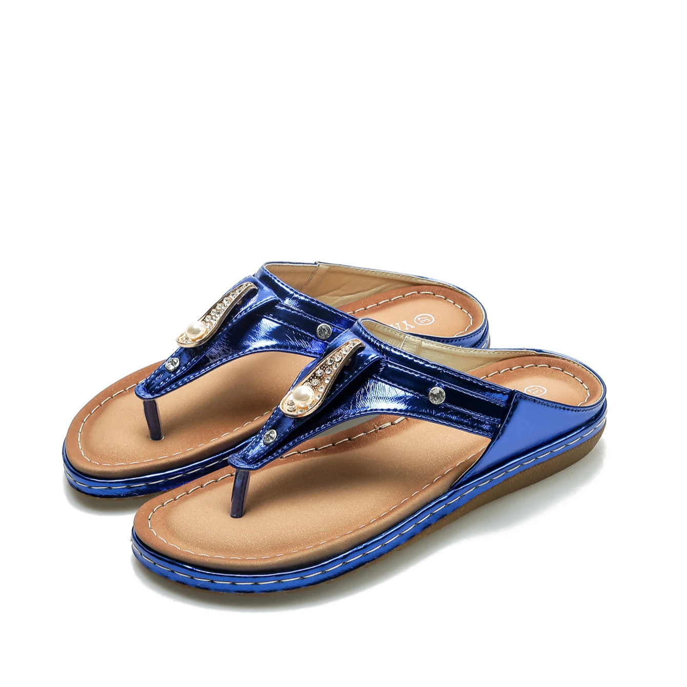 

S244F 2021 new metal rhinestone flip flops large size high quality women's shoes