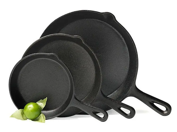 mini cast iron skillet seasoned frying pan with wood base