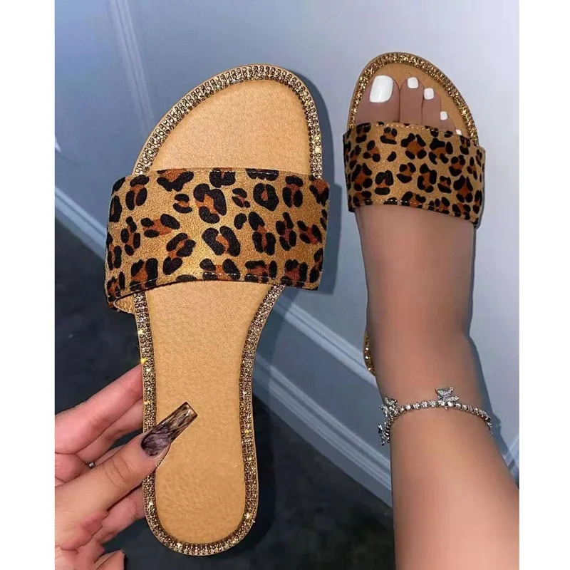

Factory Summer fashion new arrival flat rhinestone leopard snake print lady girl slippers beach sandals woman slides, As photos