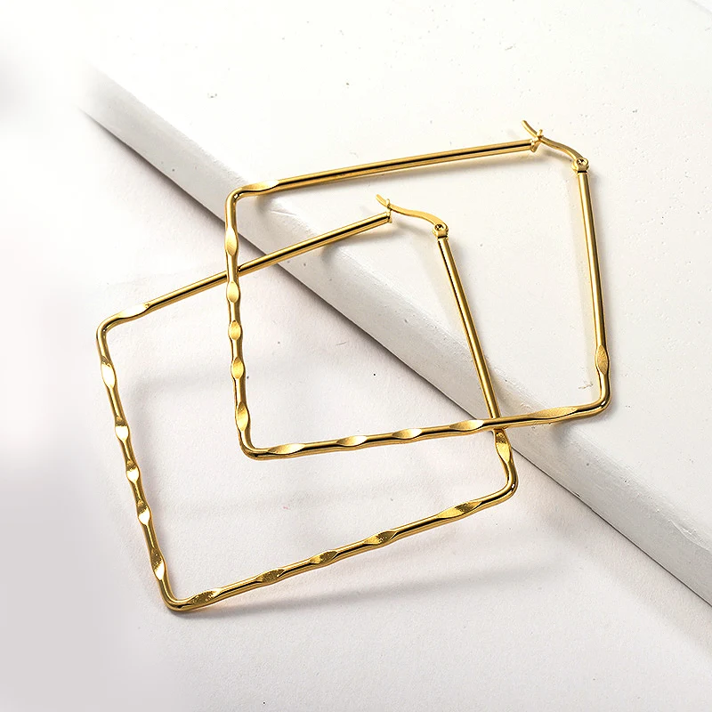 

Baoyan Trendy 14K Gold Plated Stainless Steel Square Geometric Large Hoop Earrings For Women