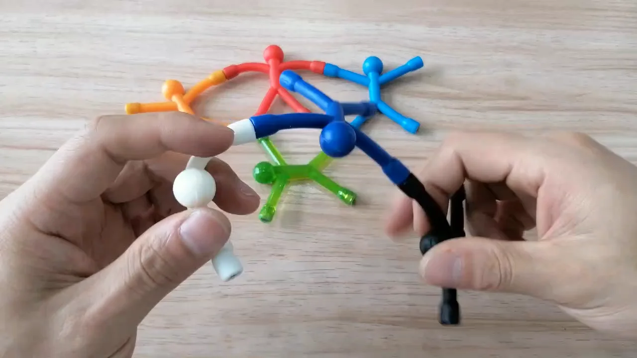 Hot Sale Mini Flexible Qman Toy Buy Kids Connect Toys