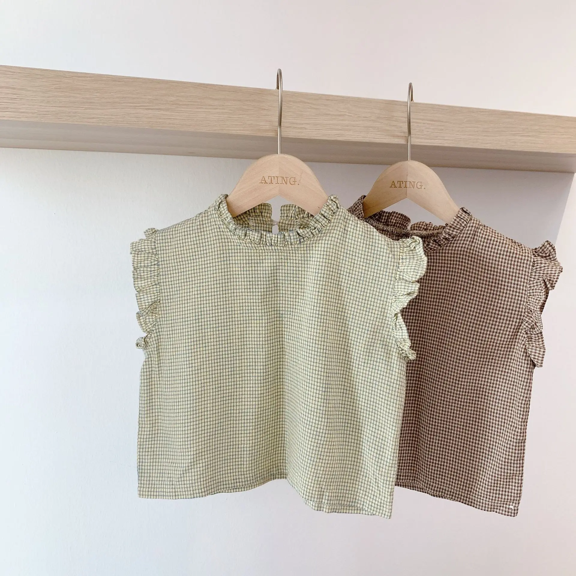 

2021 summer sleeves plaid girls tops