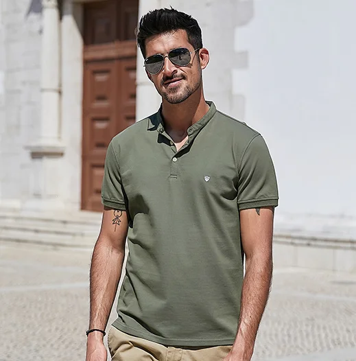

Short sleeves with standing collar for men