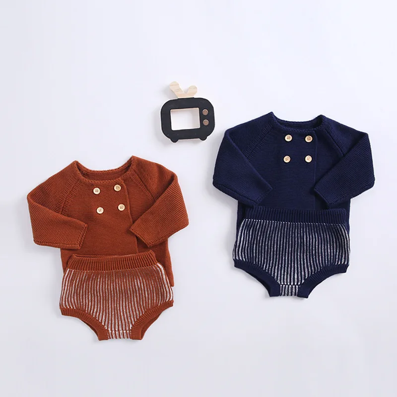 

2020 outfit baby infant children's wear cotton knitted cotton yarns lanterns shorts long-sleeved cardigan two-piece outfit