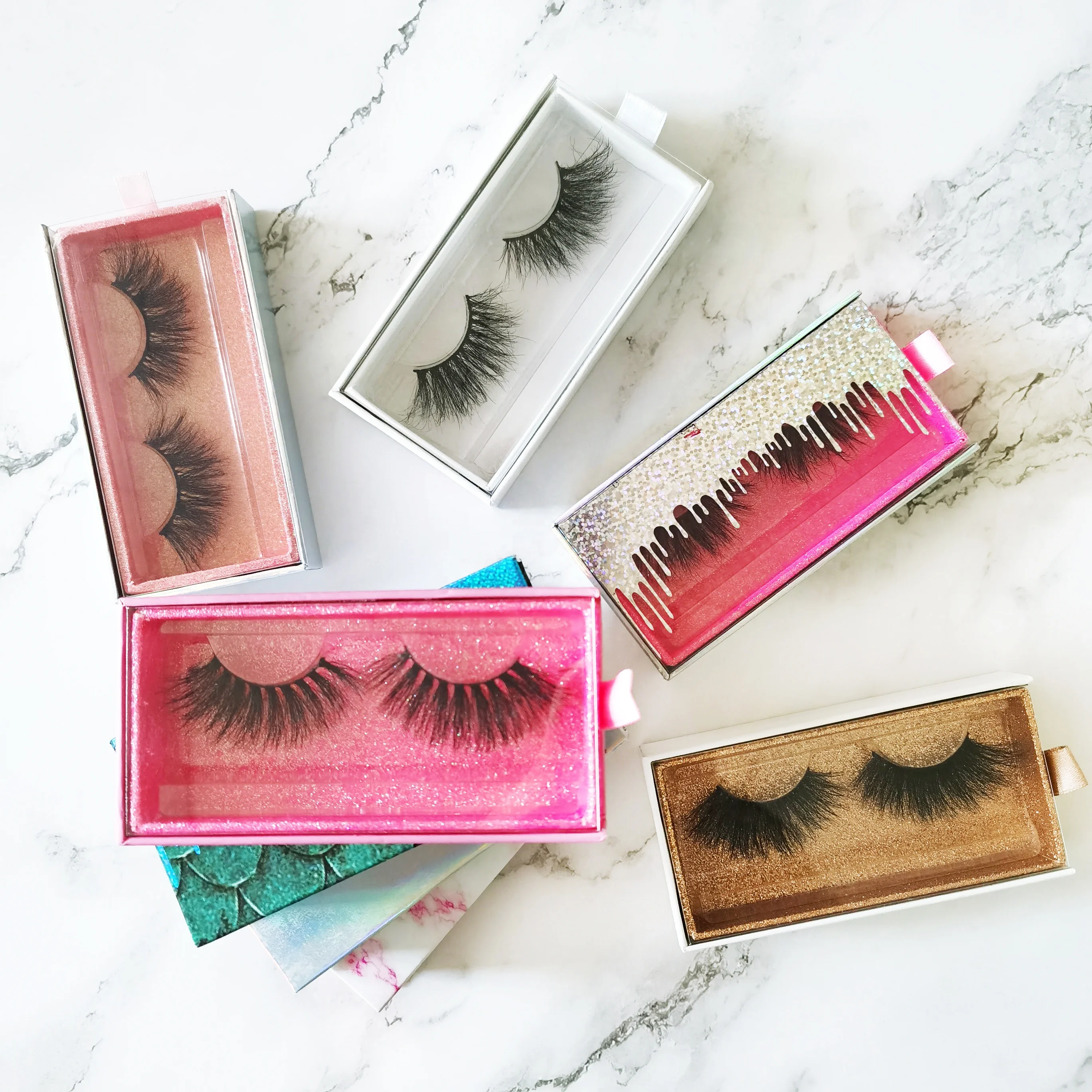 

25mm Mink Eyelash Custom Logo Lash Box Lashes 3D Wholesale Vendor 25mm