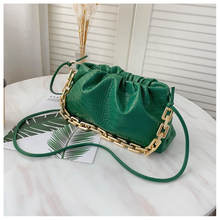 

New Drop shipping Summer Trendy Solid Color Ruffle Purses for Ladies Cross Strap Gold Chain Hand Bags Women Cloud Shape Handbag