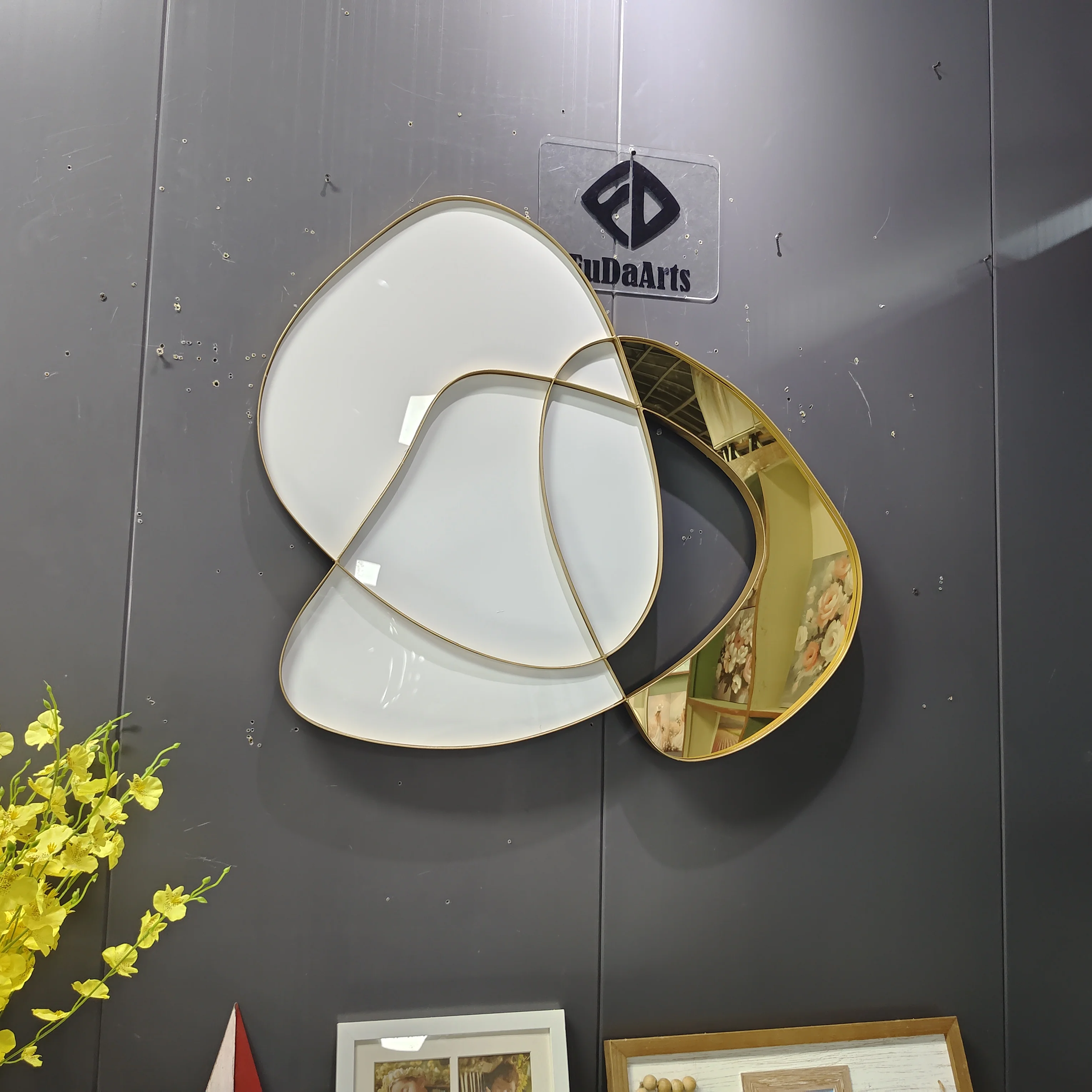 80X73CM Wholesale Large House High Gloss Gold Metal Hanging Iron Wrought Home Wall Decoration Art Living Room Dropshipping DDP