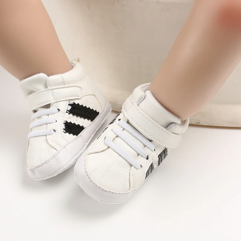 

Four seasons shoes soft soles children casual toddler shoes 0-1 year boys and girls soft soles toddler shoes, White & black
