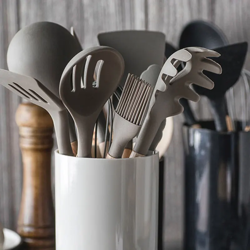 

2021 Amazon Hot Sale Non-Stick Pan With Heat Resistant Wood Handle 12 Pcs Set Tools Silicone Kitchen Utensil Set, Gray,black,red,blue,pink,sky blue,red,custom