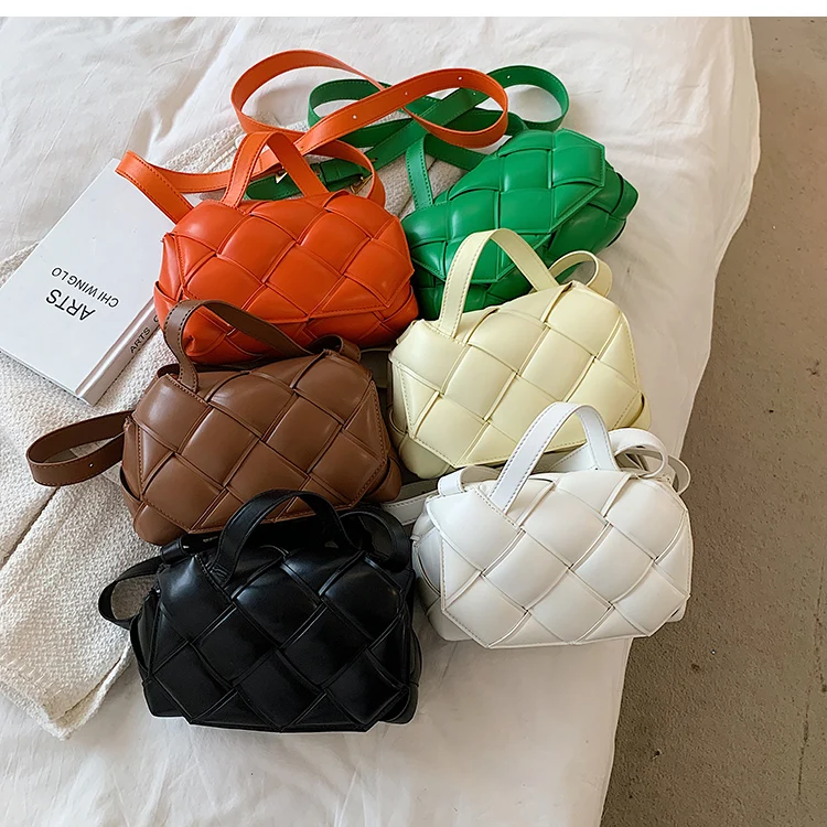 

New hot summer woven small square Bag Messenger Bag