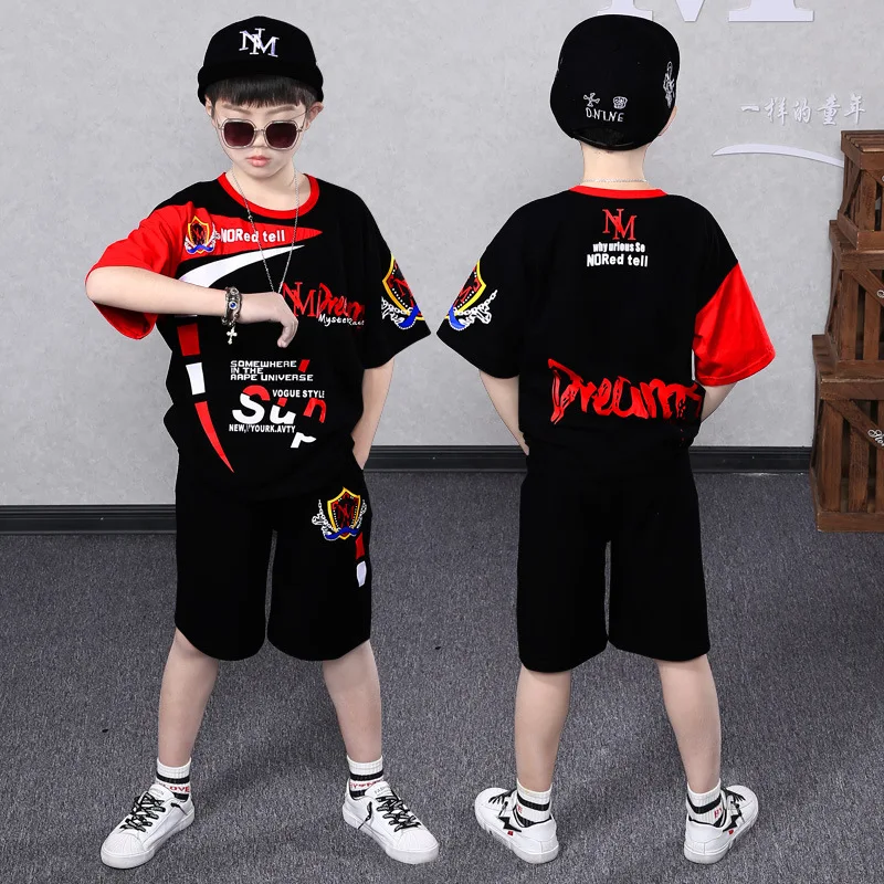 

Customized summer casual Boys 2 Pieces Clothing Set short sleeves letter printed T-shirt + shorts clothing set for kids