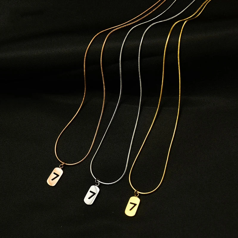 

High Quality Simple Fashion 18K Gold Plated Titanium Stainless Steel Snake Chain Square Pendant Necklace for Women Girls
