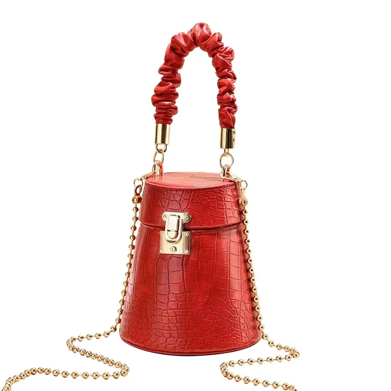 

DL023 21 Fashion trend bag crocodile pattern solid color ladies shoulder messenger bag round handbag wholesale handbags, Black....