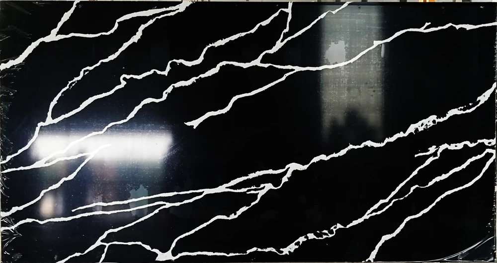 calacatta quartz slab