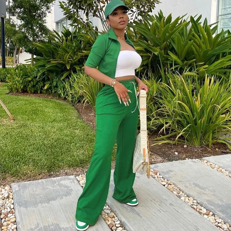 

2021 New Arrival Fall Solid Zipper Short Sleeve Crop Top And Wide Leg Pant 2 Piece Set Women Clothes