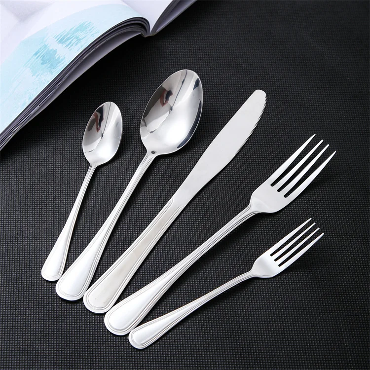 

Hot sale 30pcs cutlery sets kitchen metal 24 pieces flatware royal silver knife fork spoon set stainless steel cutlery set